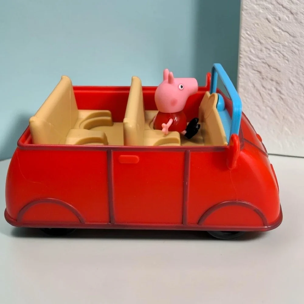 VTG 2003 Jazwares Peppa Pig Red Interactive Toy‎ Car Playset w/ Peppa Figure